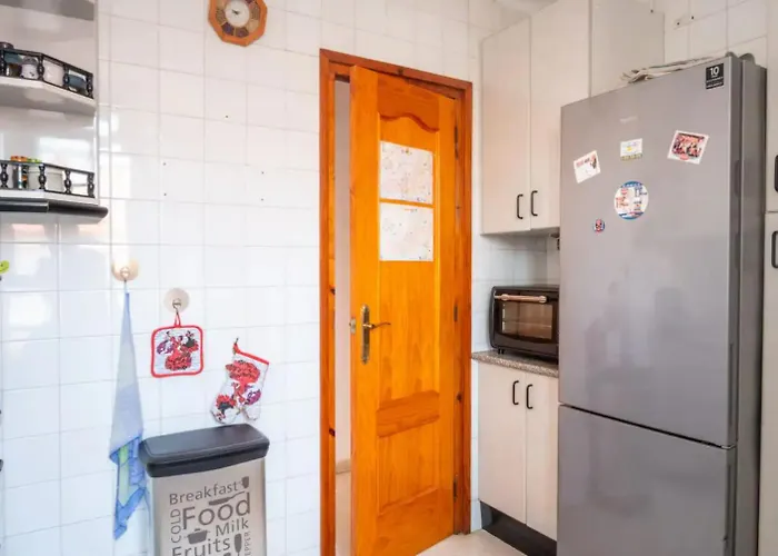 アパート Brisas De Europa ネルハ