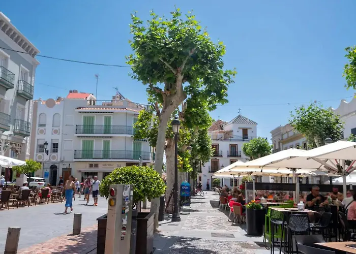 Апартаменты Brisas De Europa *